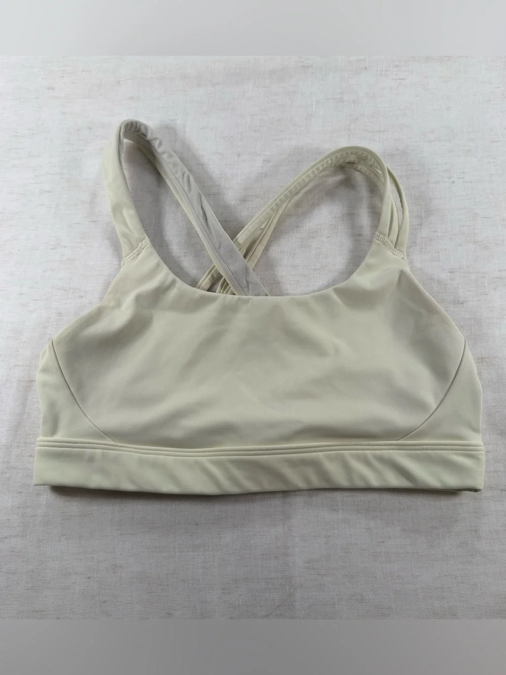 Athleta Women's Cream Crossback Sports Bra